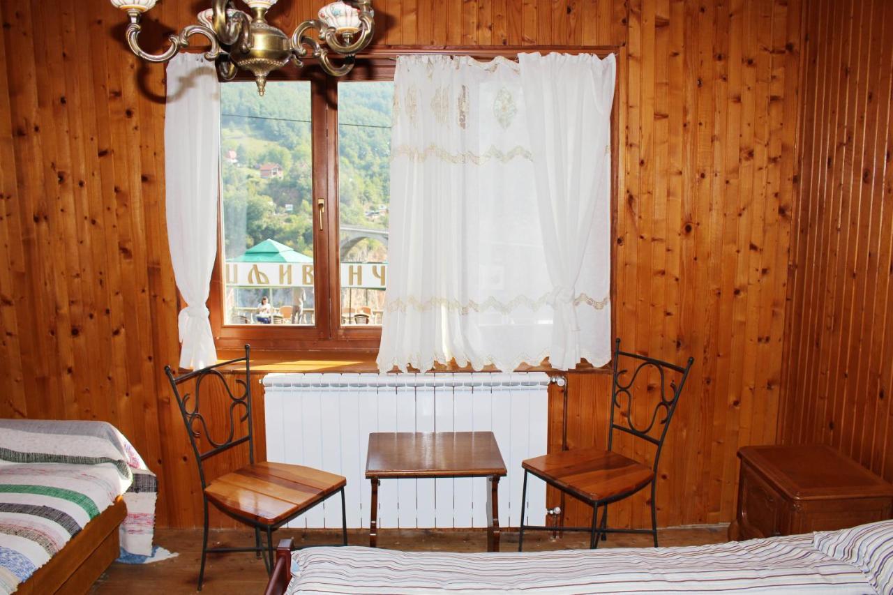 Tara Bridge Castle Hotel Zabljak  Ngoại thất bức ảnh