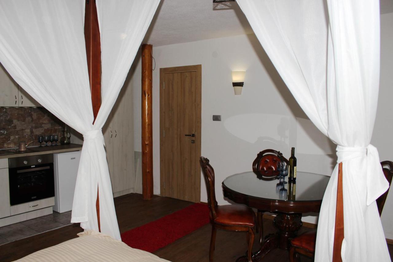 Tara Bridge Castle Hotel Zabljak  Ngoại thất bức ảnh