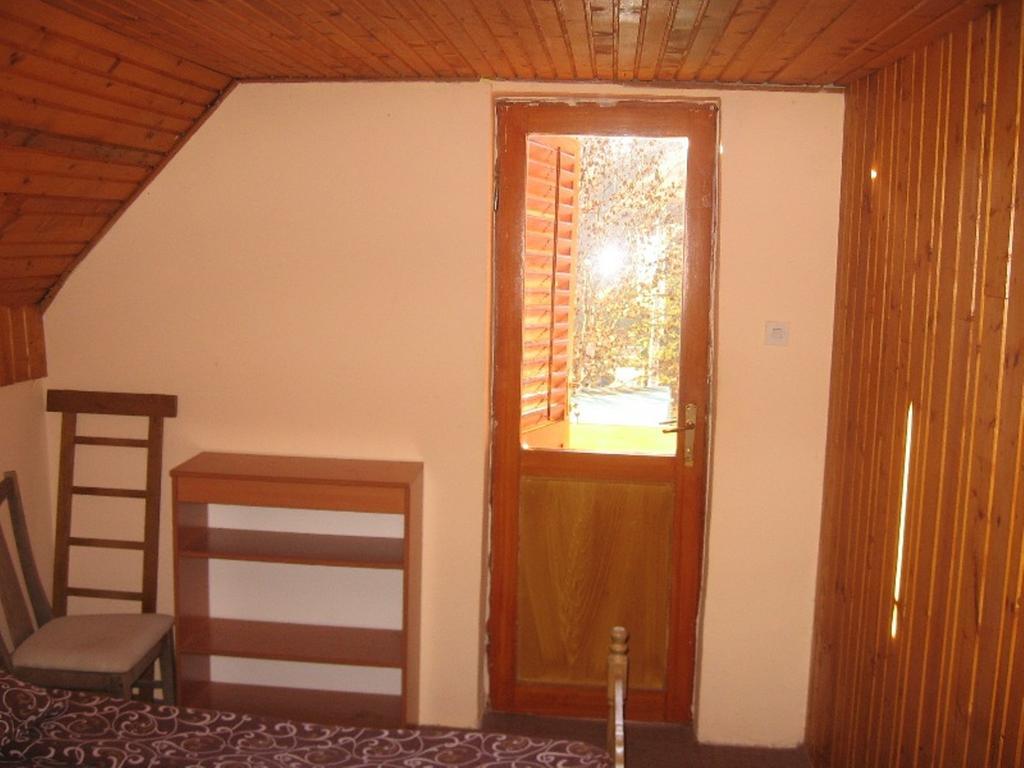 Tara Bridge Castle Hotel Zabljak  Phòng bức ảnh