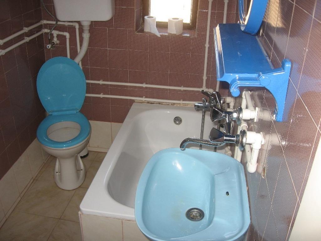 Tara Bridge Castle Hotel Zabljak  Phòng bức ảnh